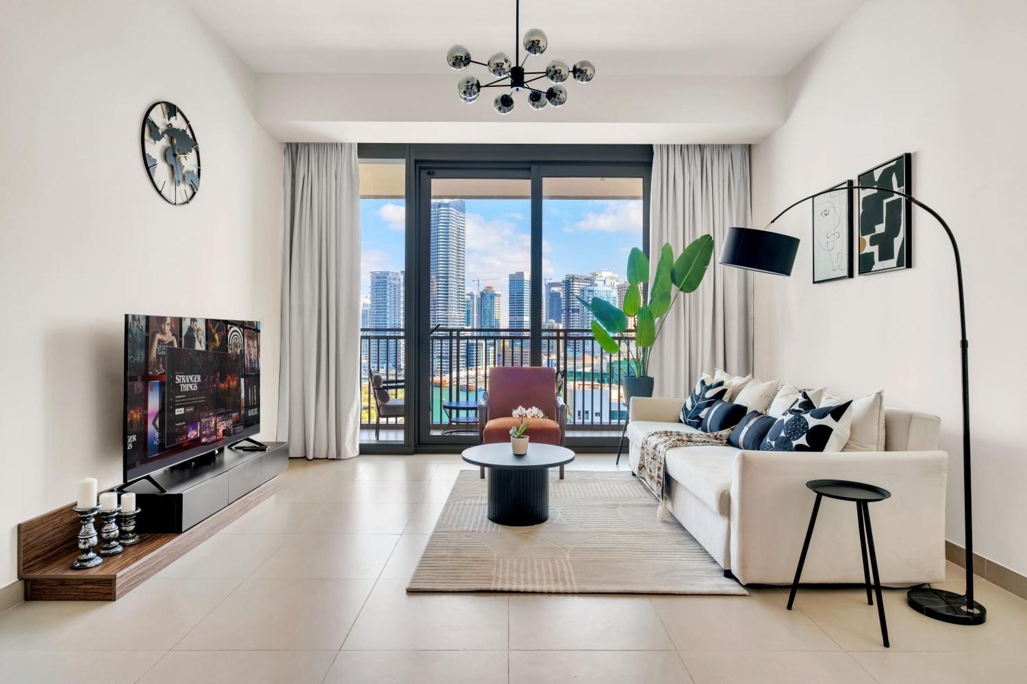 Apartment Luxurious Marina & Sea Views 1br Near Blue Waters Marina By Maxx Value Homes Dubai